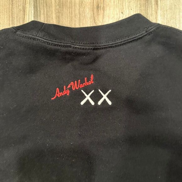Kaws x Uniqlo x Warhol black cotton crewneck sweatshirt with cool graphic - Picture 7 of 7